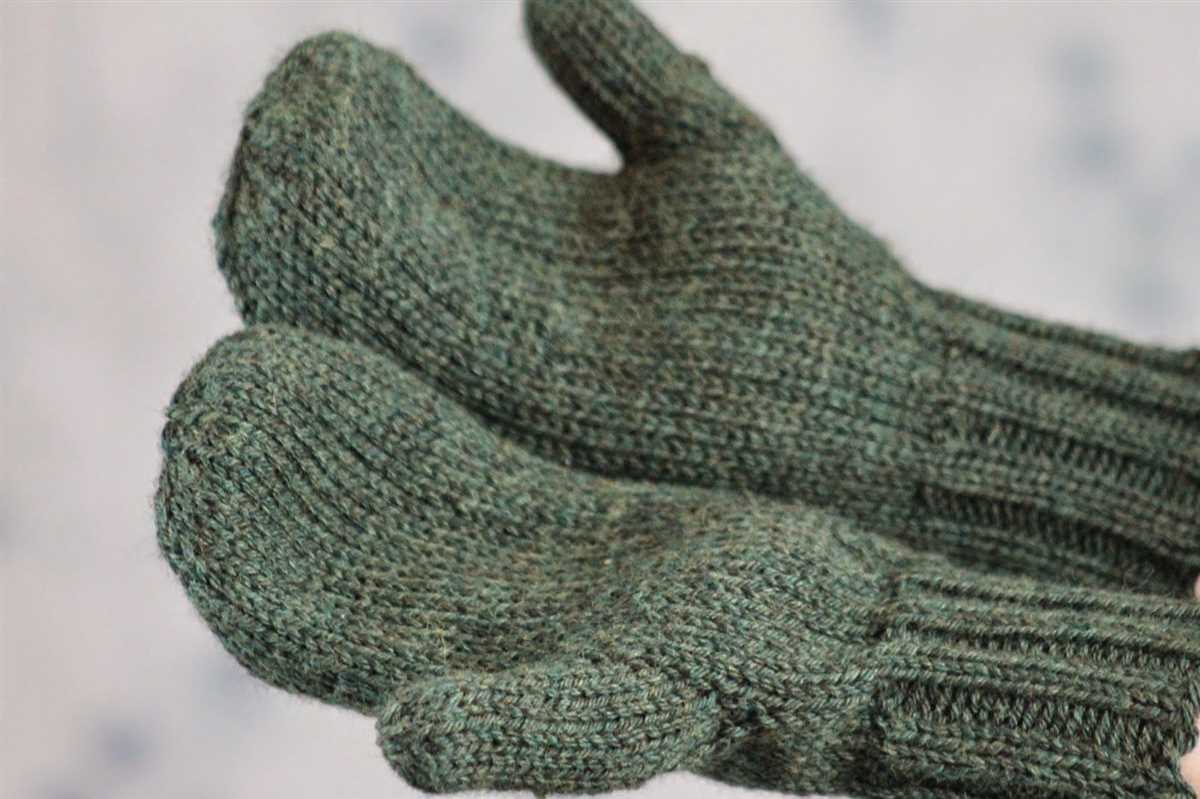 Knitted mitten pattern free