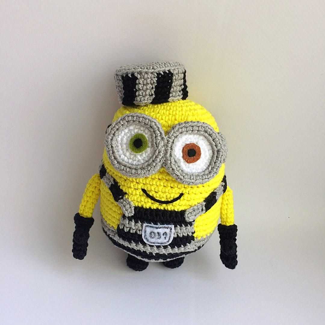 Knitting pattern minion despicable me