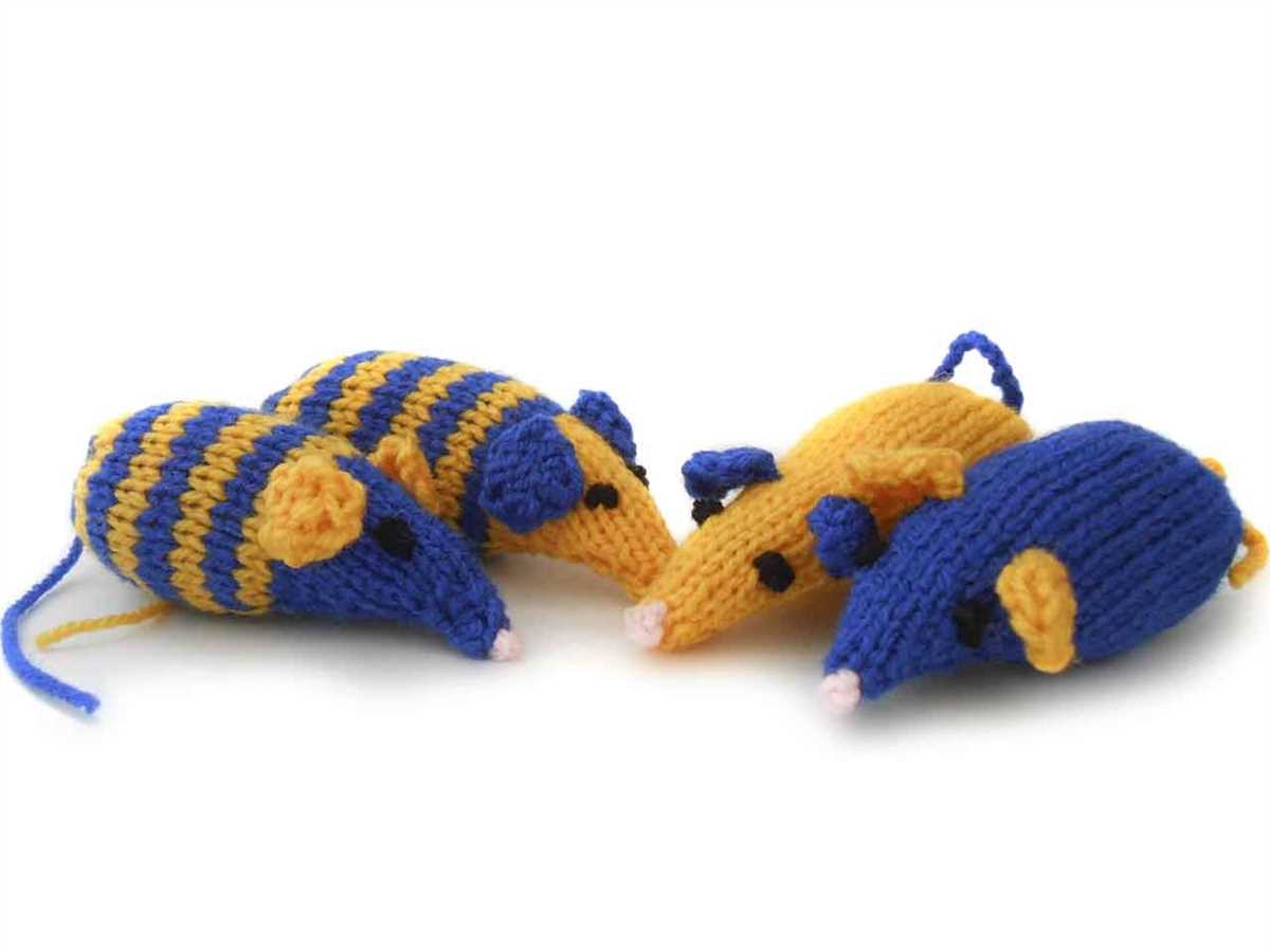 Cat toy mouse knitting pattern