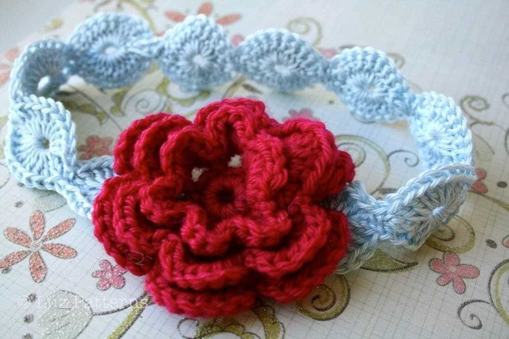 Knit flower pattern for headbands