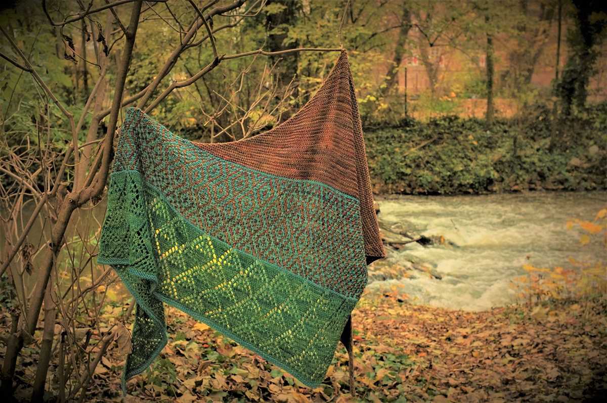 Evening shawl knitting pattern