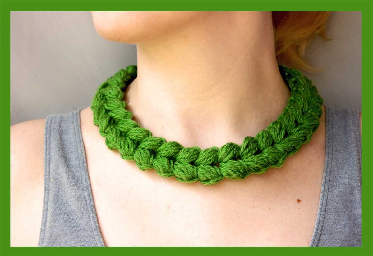 Knit necklace pattern