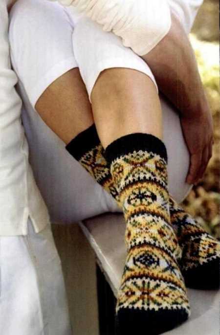 Mens wool socks knitting pattern
