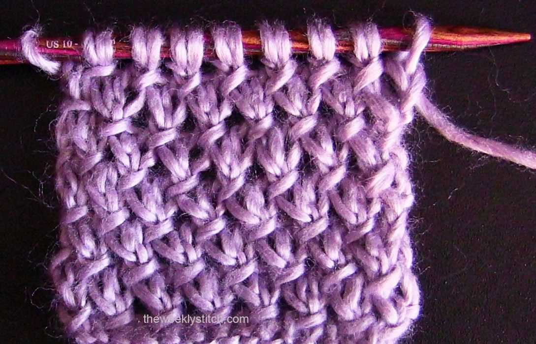 How to knit patterns with two colors