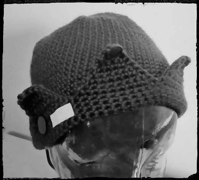 Knitted jughead hat pattern