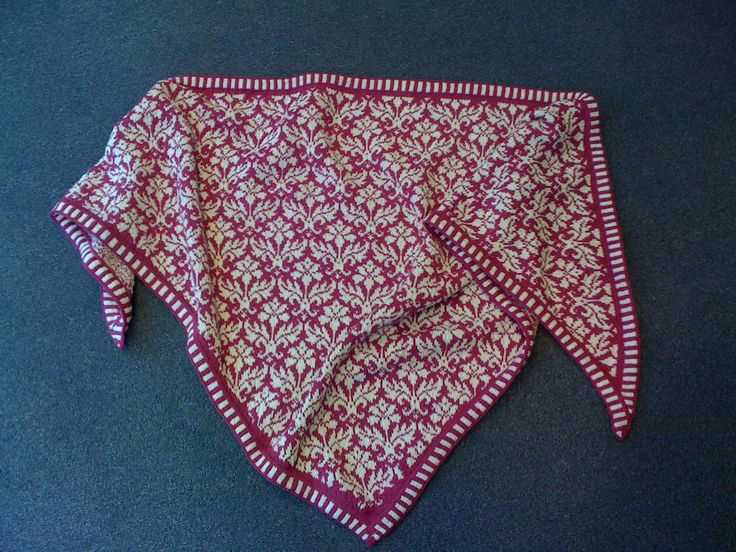 Advent shawl knitting pattern