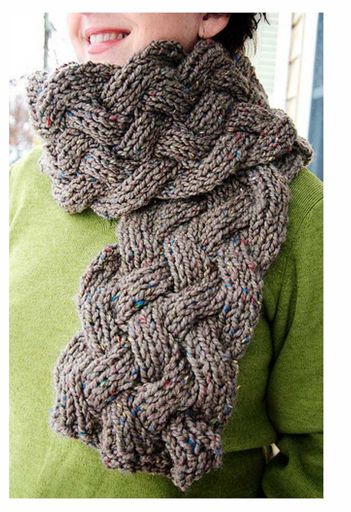 Free chunky scarf knitting pattern