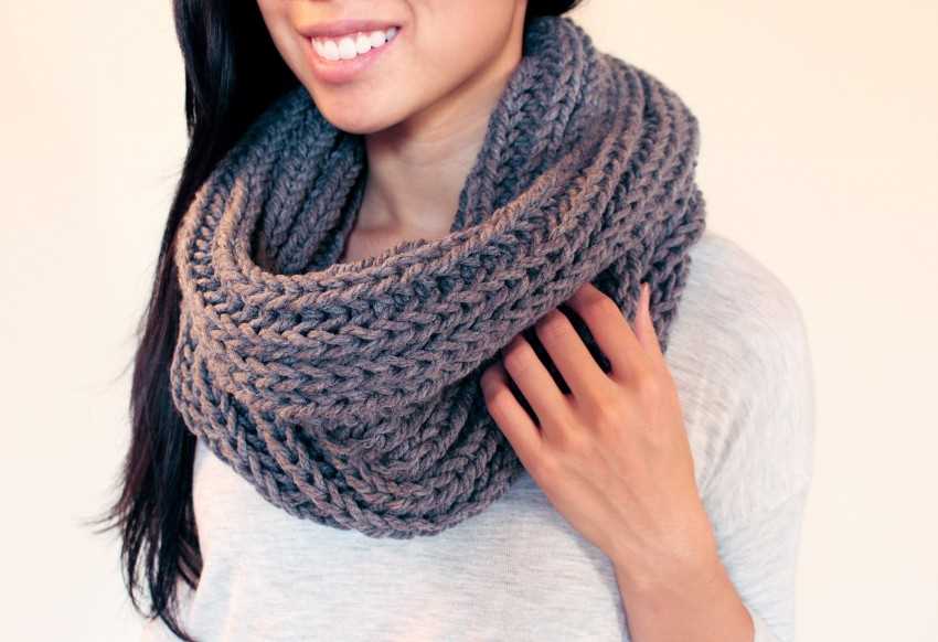 Knitted chunky scarf pattern free