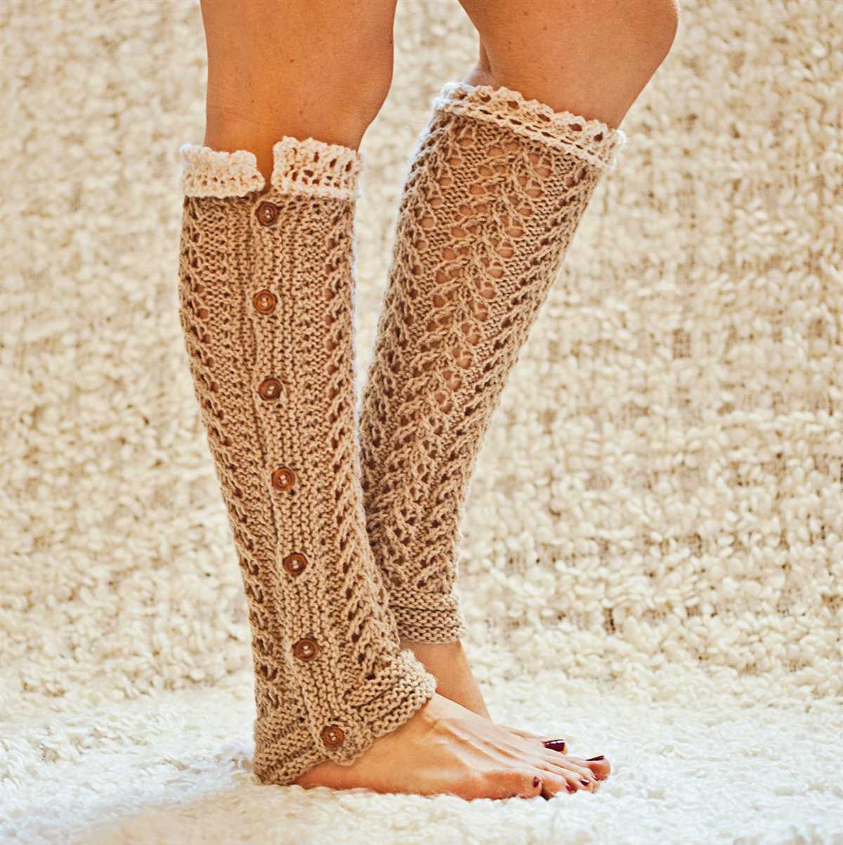 Knit pattern leg warmers