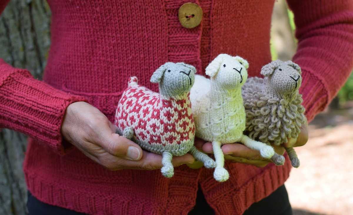 Knitting patterns for charity knitters