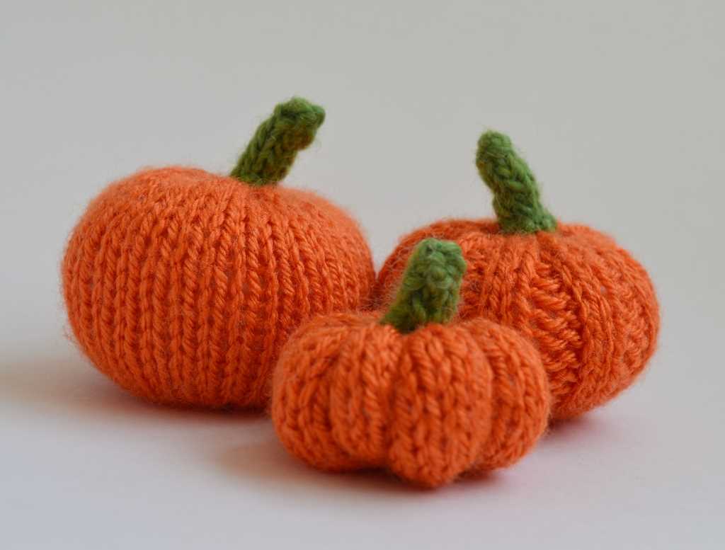 Free pumpkin knitting pattern for chocolate orange