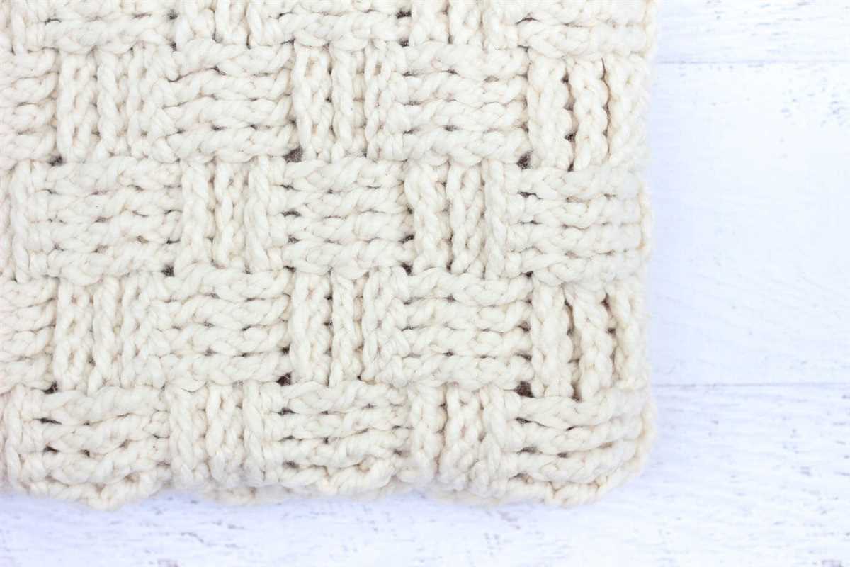 Create a Textured Pillow with the Basket Weave Knit Pattern Basket weave knit pillow pattern