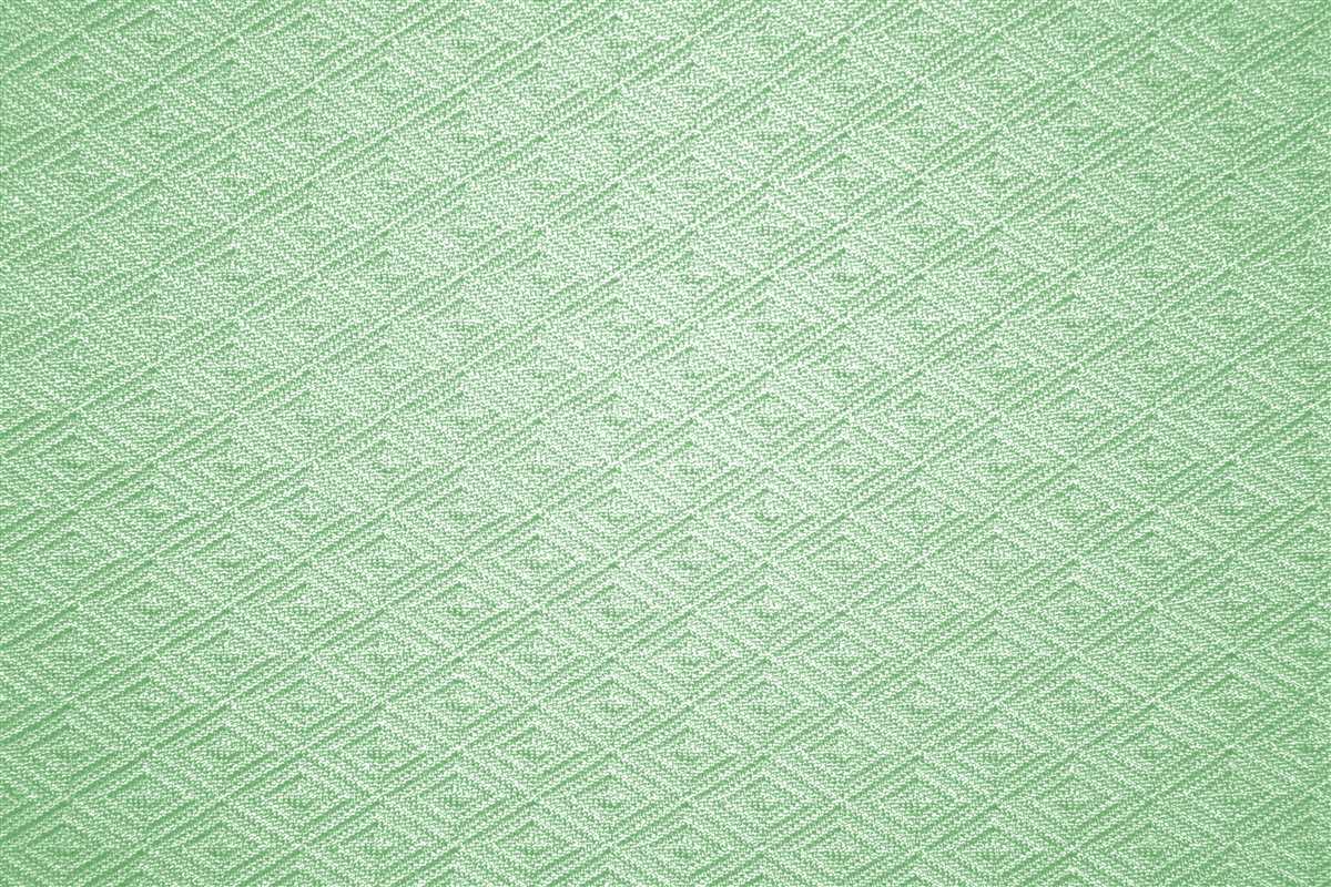 Knitted diamond shaped pattern