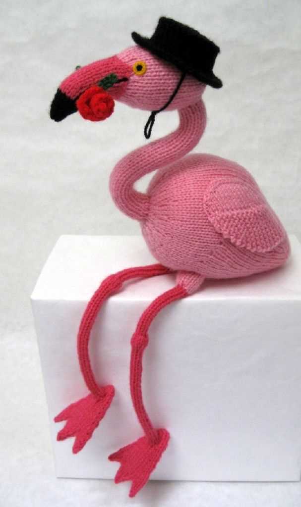 Free flamingo knitting pattern