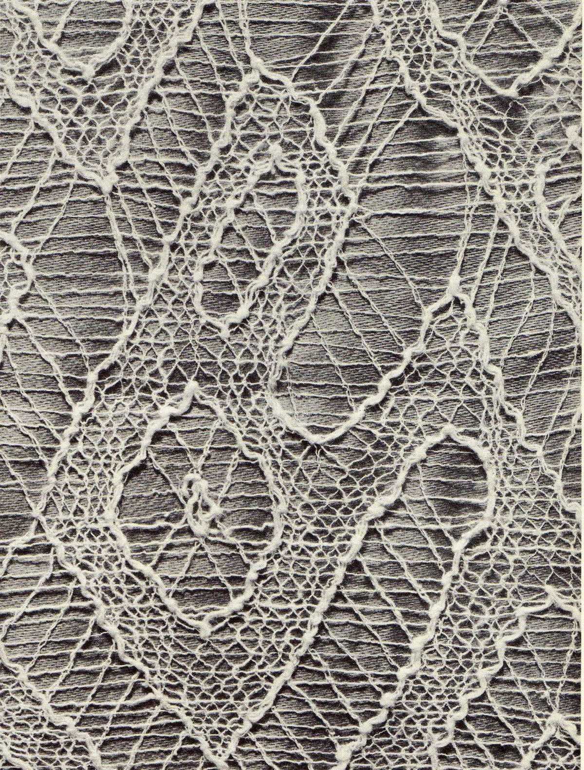 Artistic knitting patterns