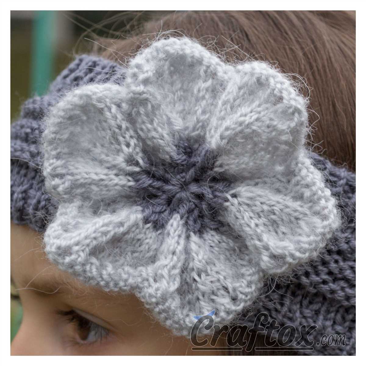 Free knitted flower headband pattern