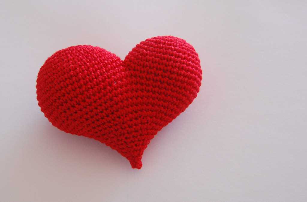 Knit small heart pattern