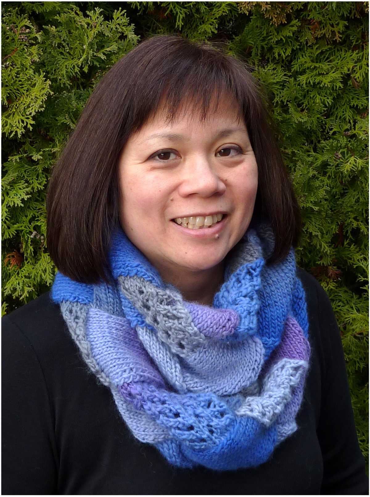 Lacy cowl knitting pattern