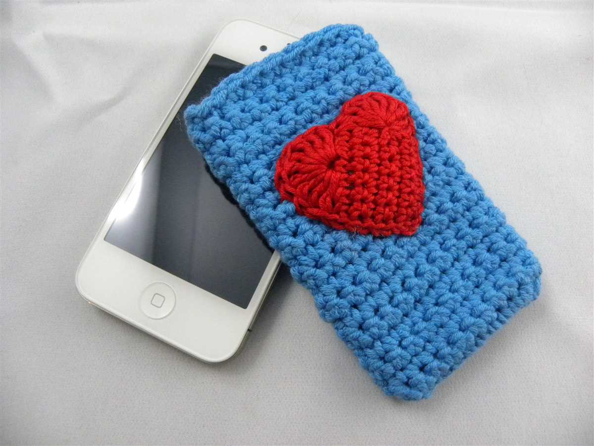 Iphone case knitting pattern
