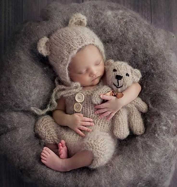 Newborn dress knitting pattern