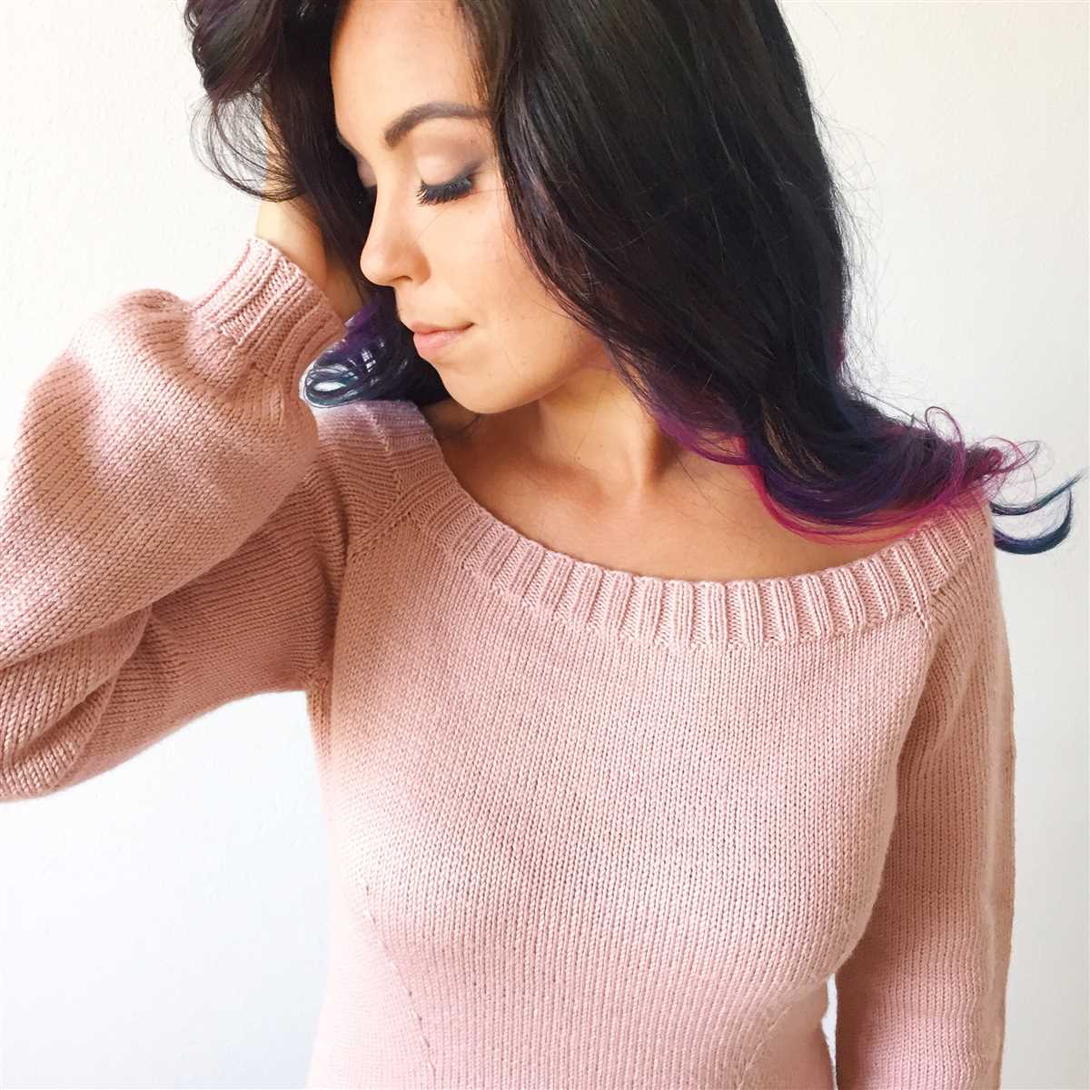 Off the shoulder sweater knitting pattern