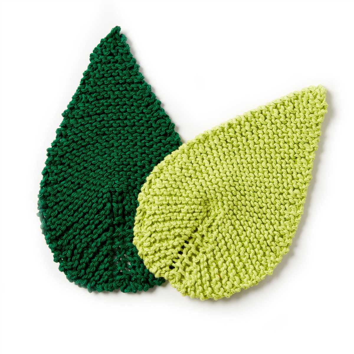 Free knit leaf pattern