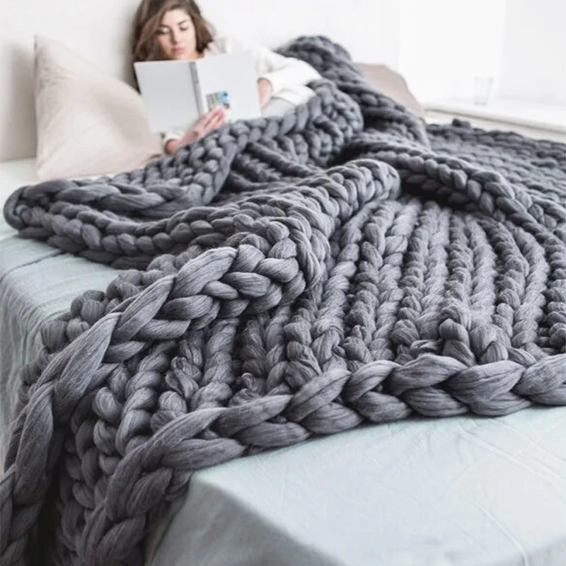 Thick knit blanket pattern