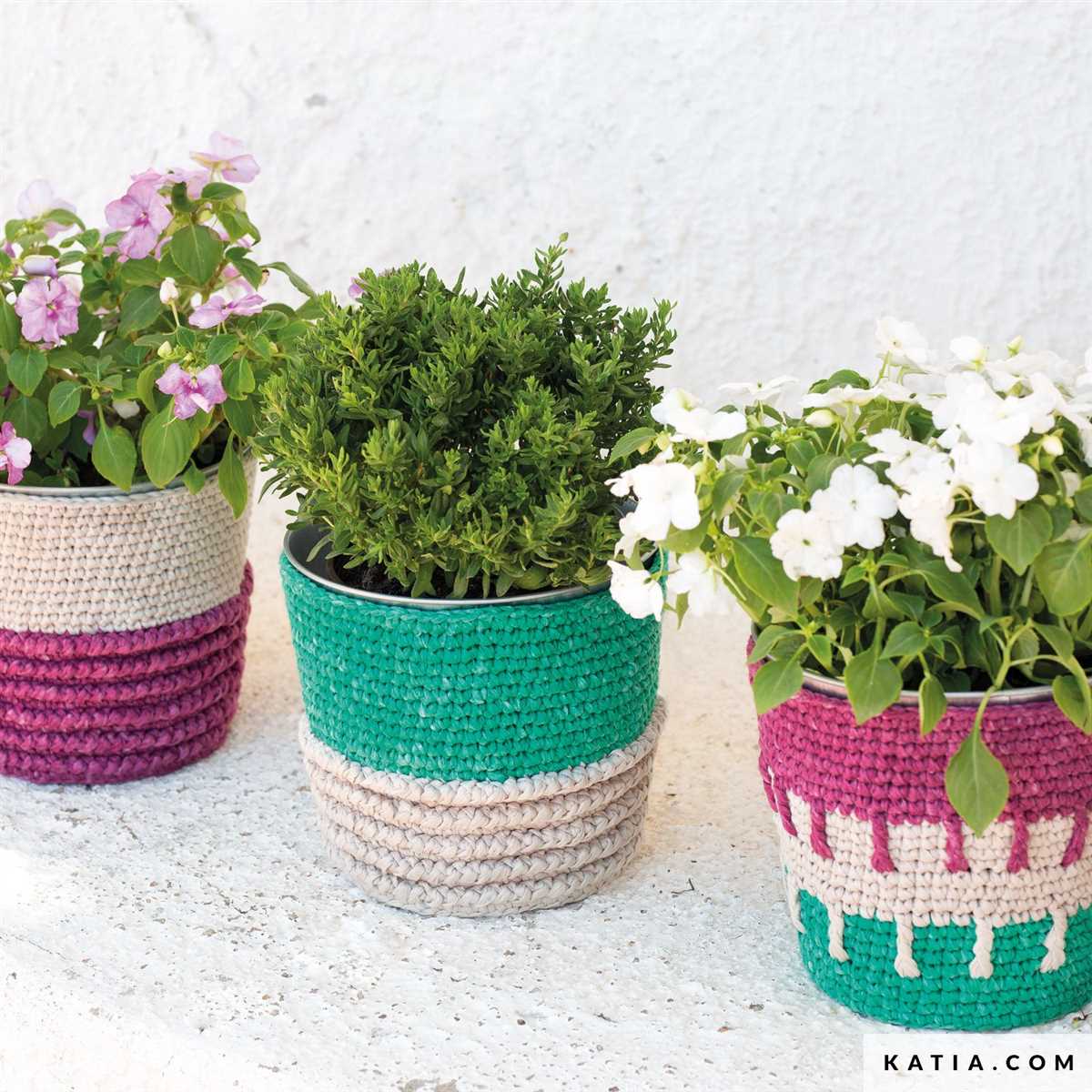 Knitted plant hanger patterns