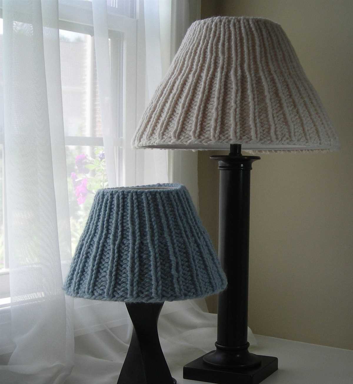 Knitted lampshade pattern