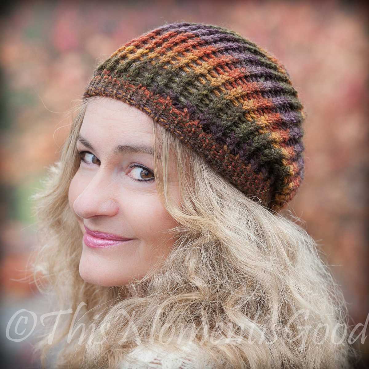 Free loom knit slouchy hat pattern