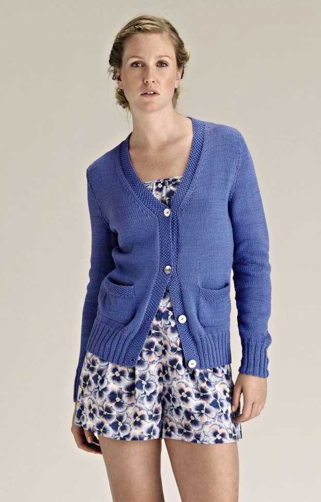 Asymmetrical cardigan knitting pattern