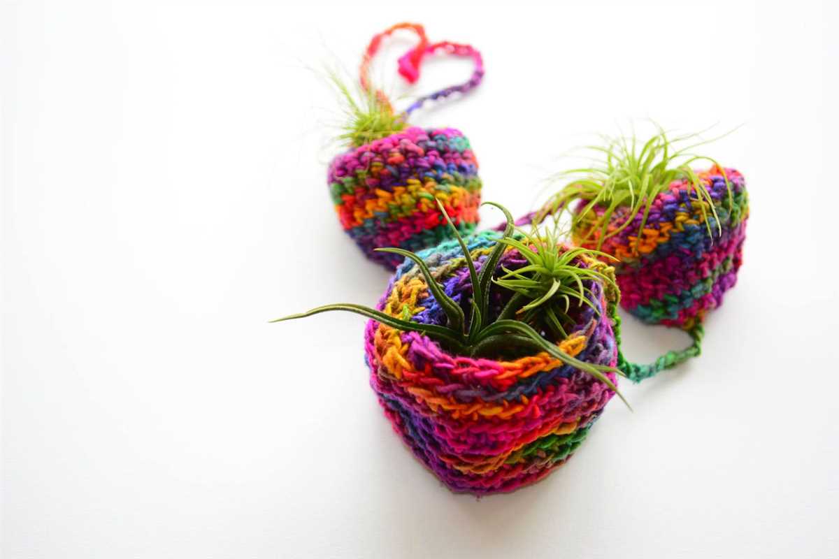 Knitted plant hanger patterns