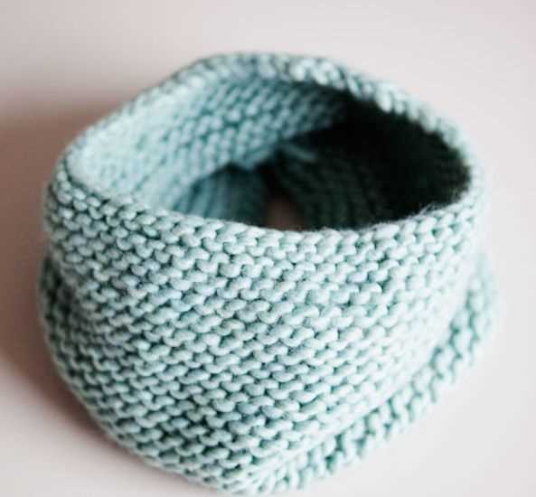 Knitting pattern for a snood free