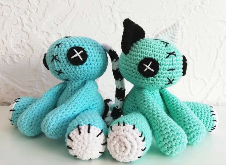 Knitted voodoo doll free pattern