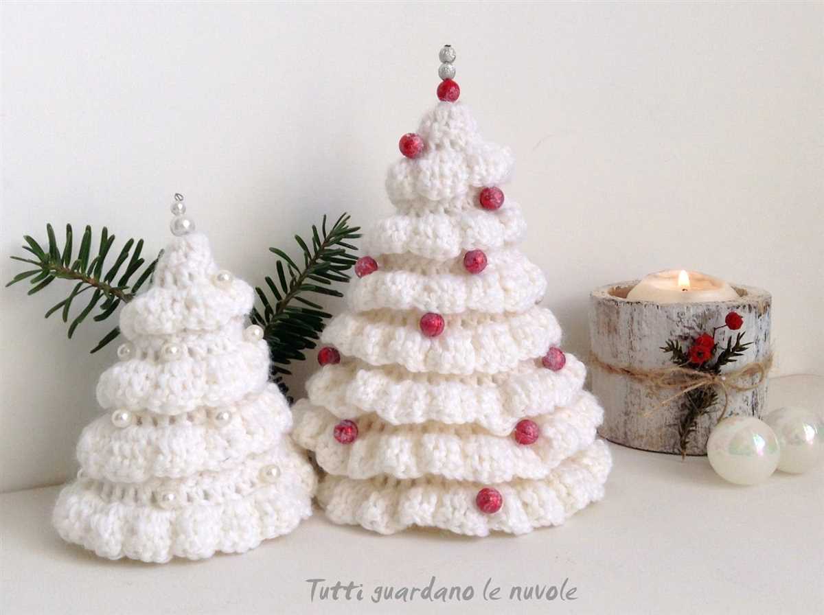 Knitted christmas tree decorations patterns