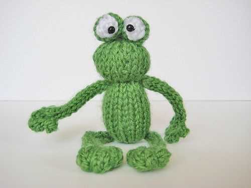 Frog and toad knit pattern