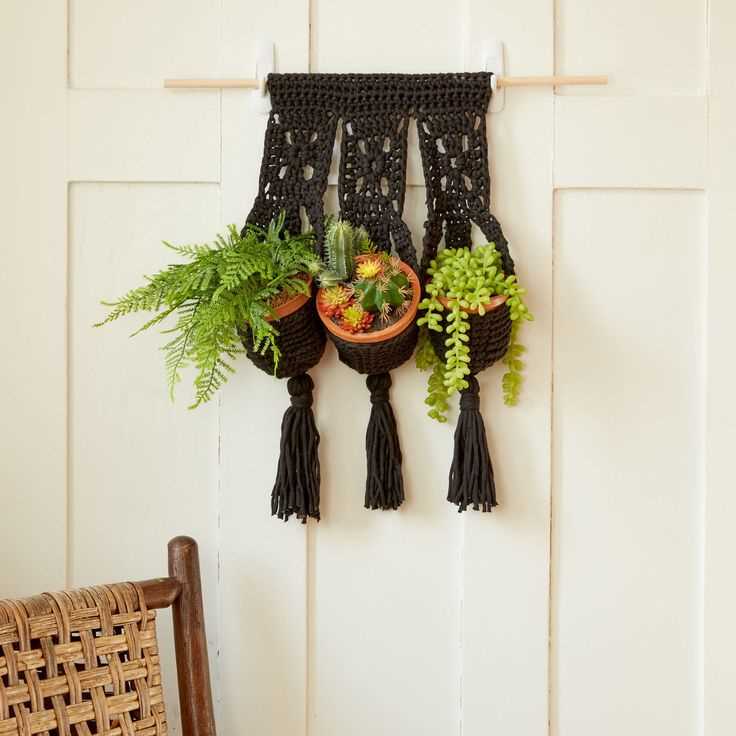Knitted plant hanger patterns