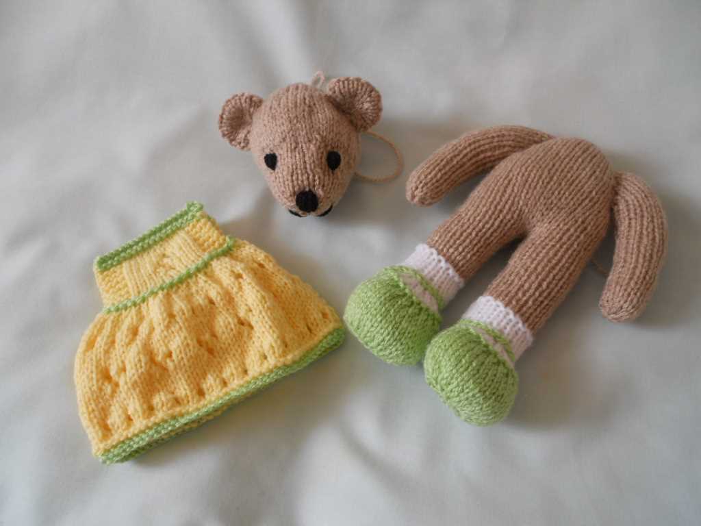 Hand knitted teddy bear patterns