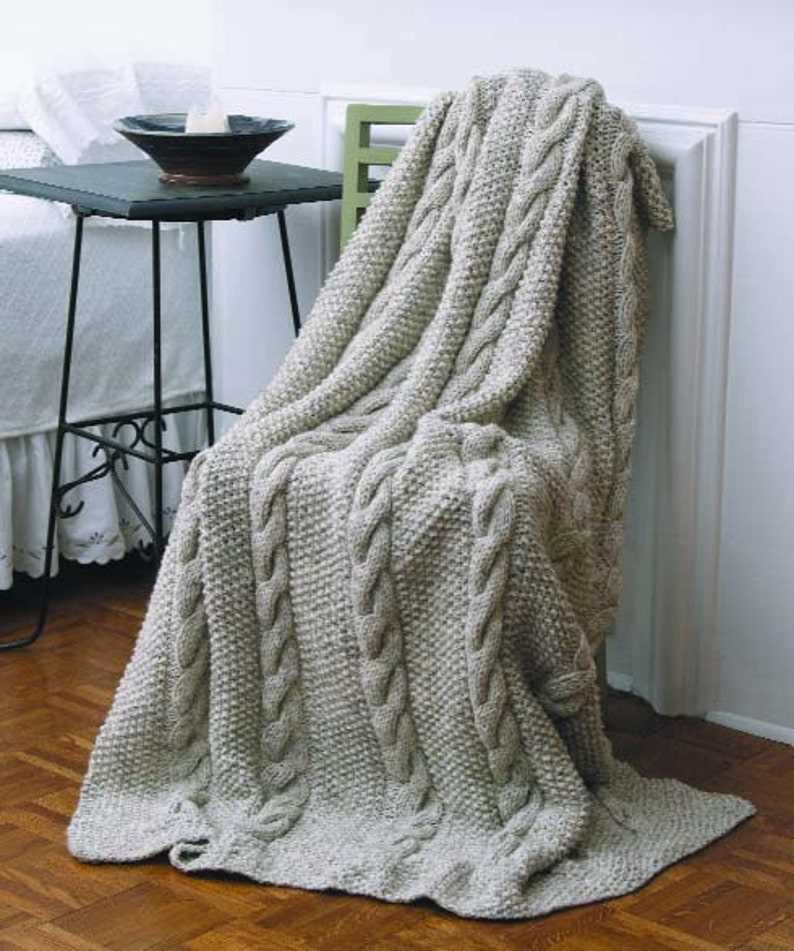 Super chunky cable knit blanket pattern