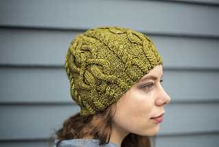Aran knit hat pattern