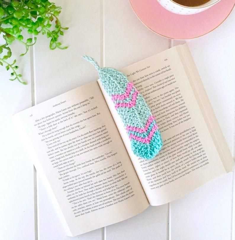 Knit bookmark pattern free