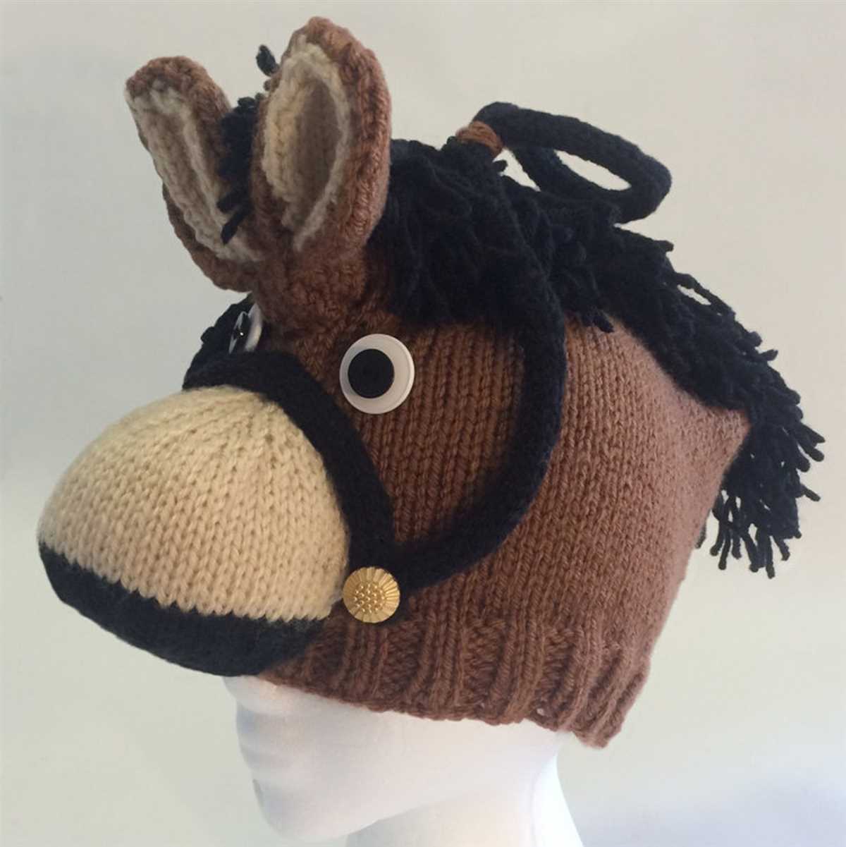 Horse hat knitting pattern