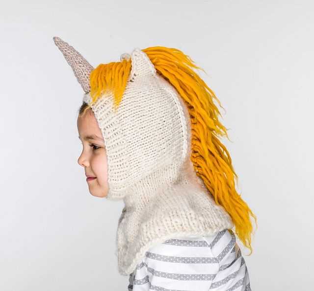 Knitting pattern for unicorn hat