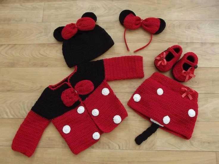 Christmas dress knitting pattern