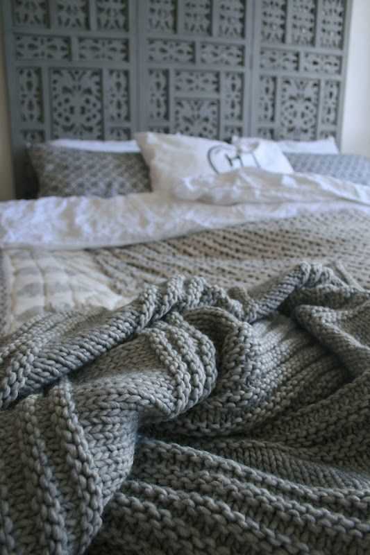Knitted bedspread pattern