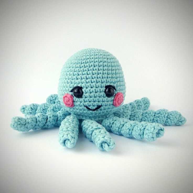Free knitting patterns for tiny animals
