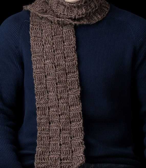 Male knitted scarf pattern