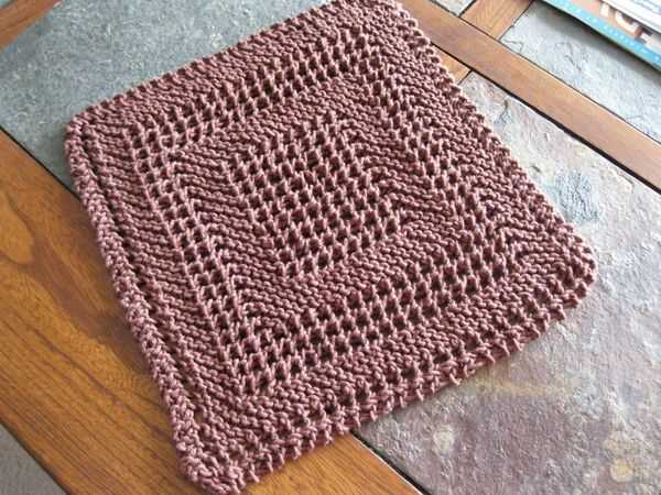 Pattern for knitted dishcloth on diagonal