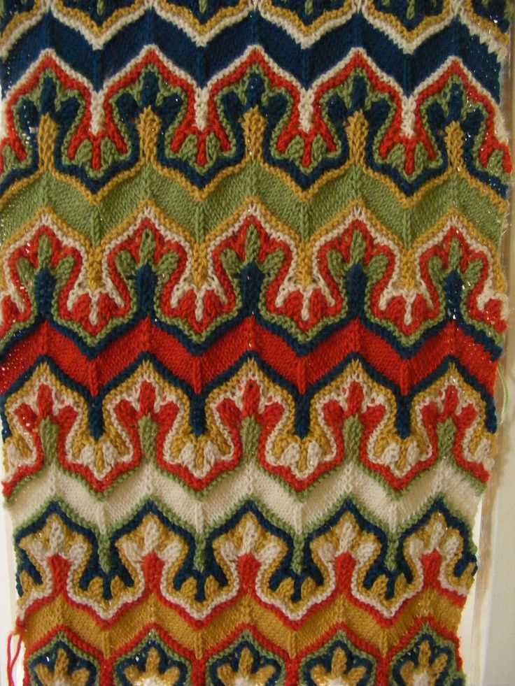 Paw print scarf knitting pattern