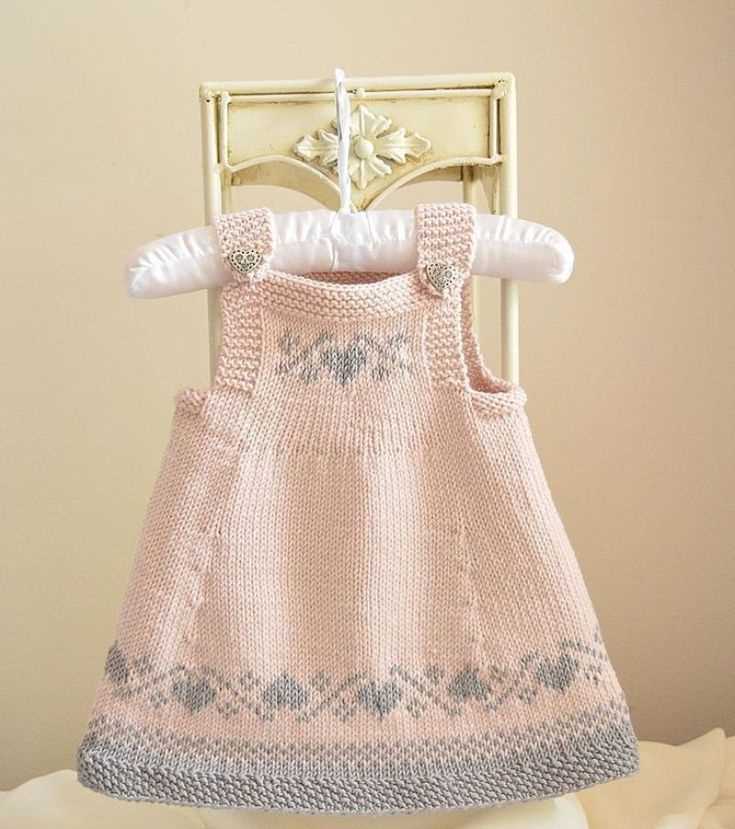 Pinafore knitting pattern